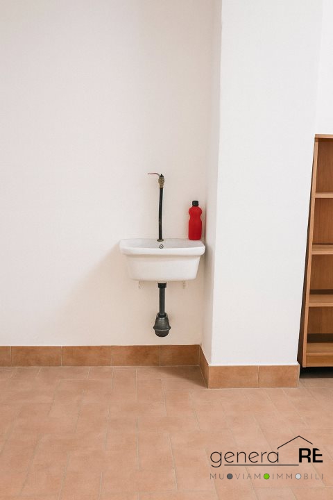 Box/Garage 48mq in vendita a Pescara