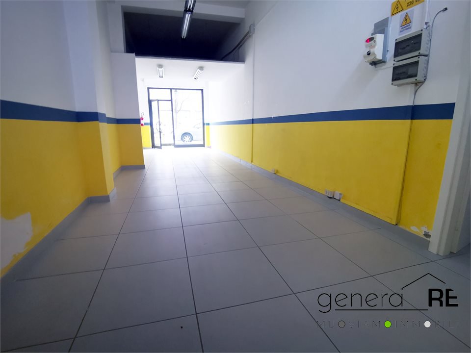 Locale commerciale in vendita a Pescara