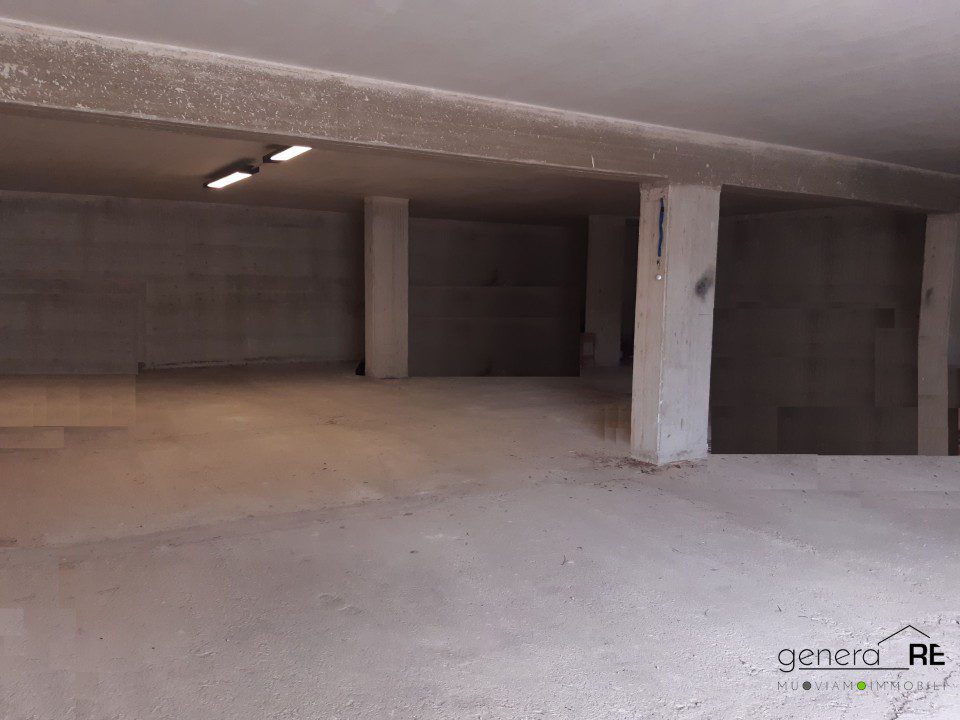 Box/Garage 18mq in vendita a Pescara