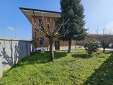 Magenta: Villa 5 Locali o piÃ¹ in Vendita