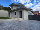 Fonte Nuova: Villa Bifamiliare in Vendita