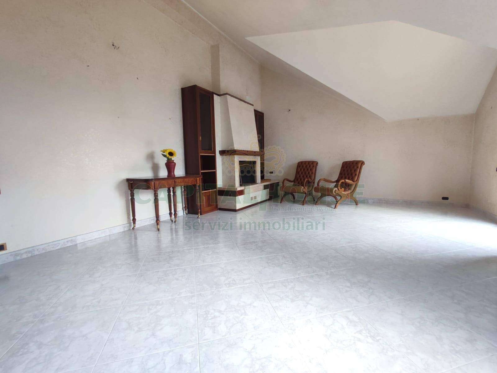 Appartamento in vendita a Avellino, Contrada S. Eustachio