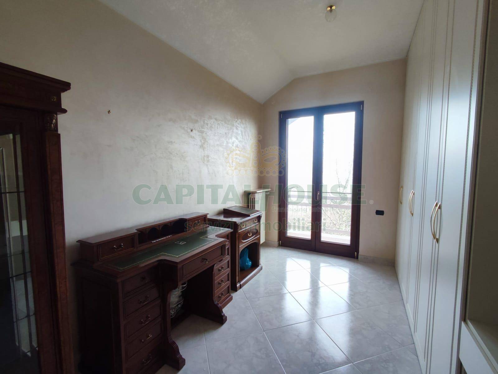 Appartamento in vendita a Avellino, Contrada S. Eustachio