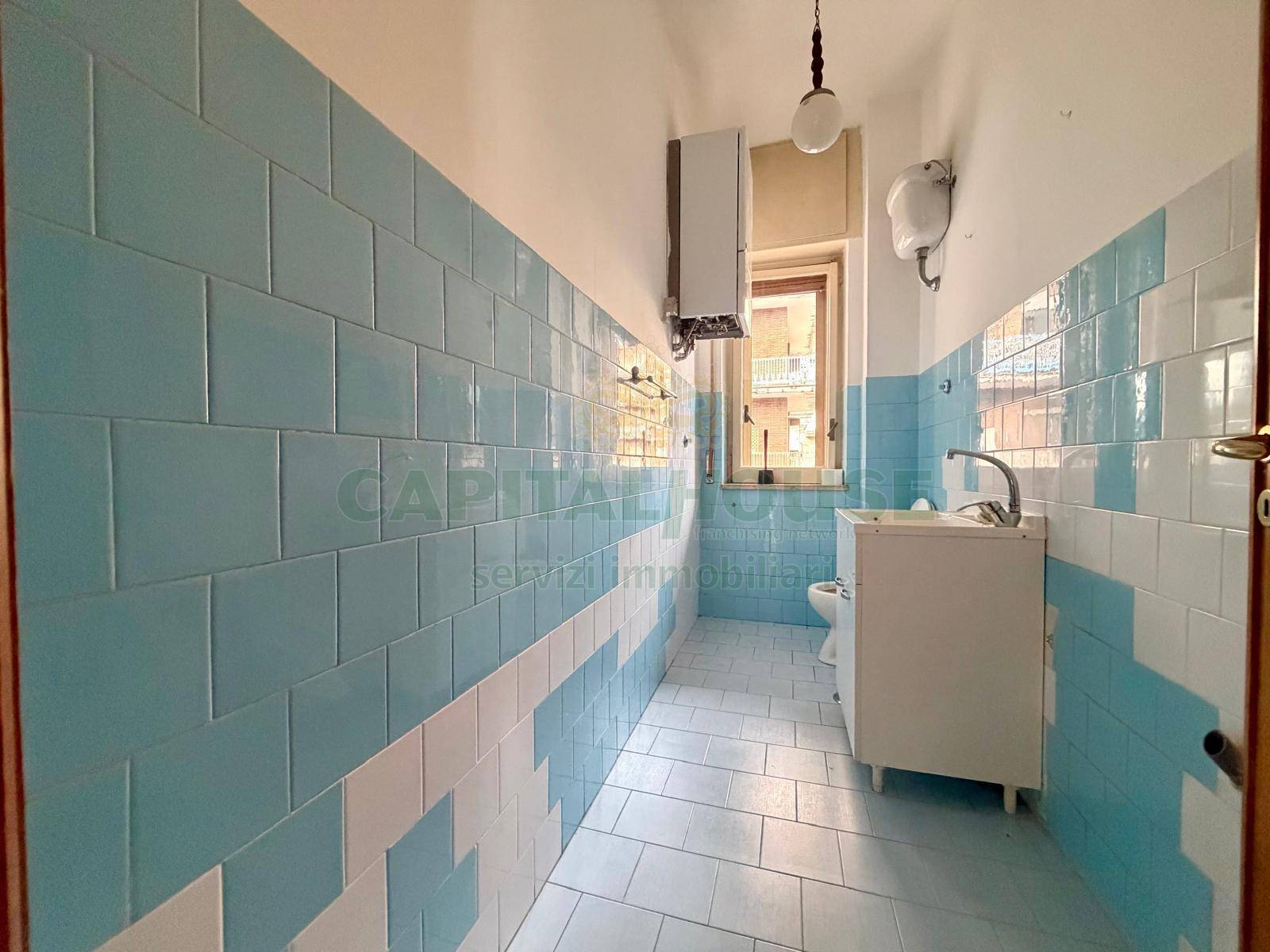 Appartamento in vendita a Avellino, Centro