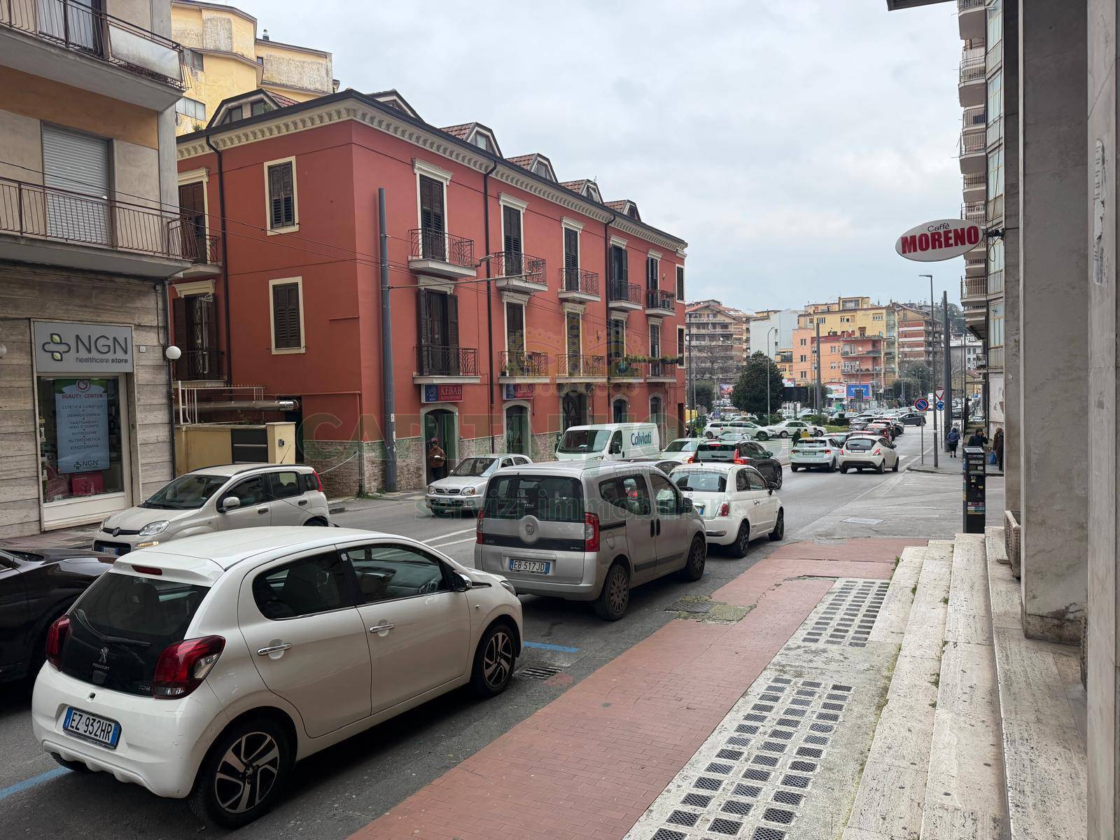 Box o garage in vendita a Avellino, Centro