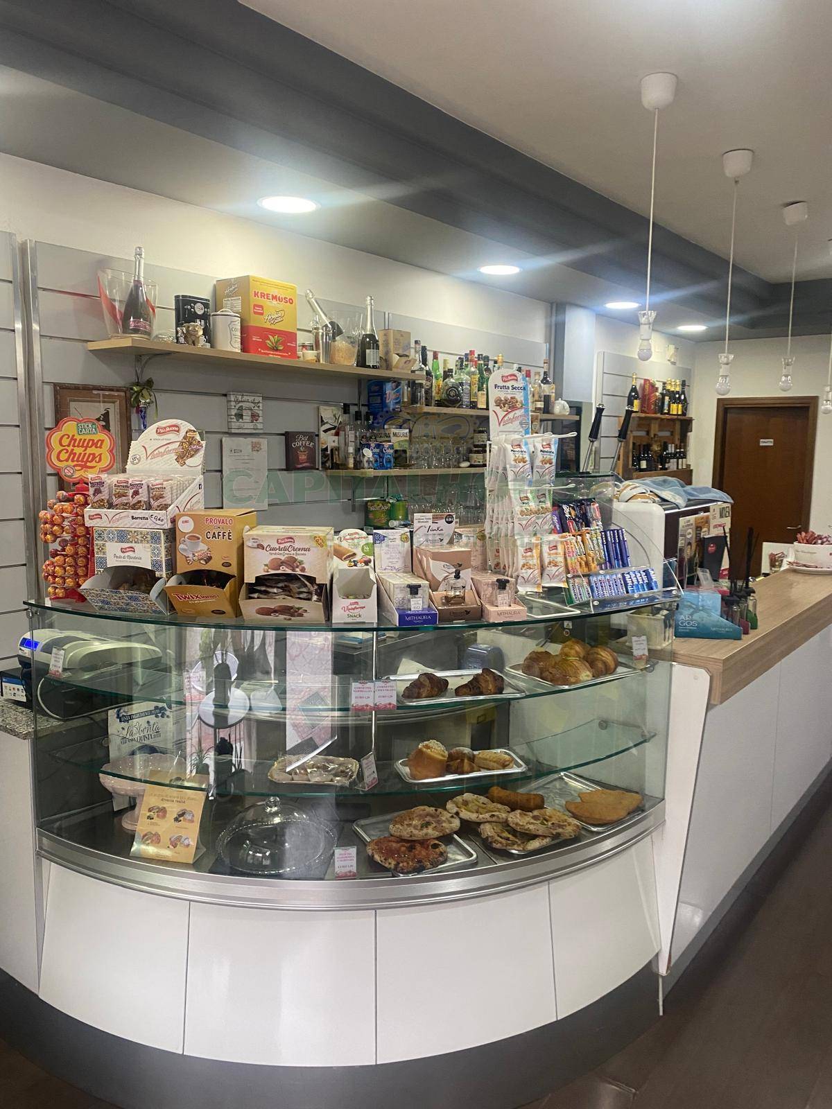 Attivit commerciale in vendita a Avellino, Centro