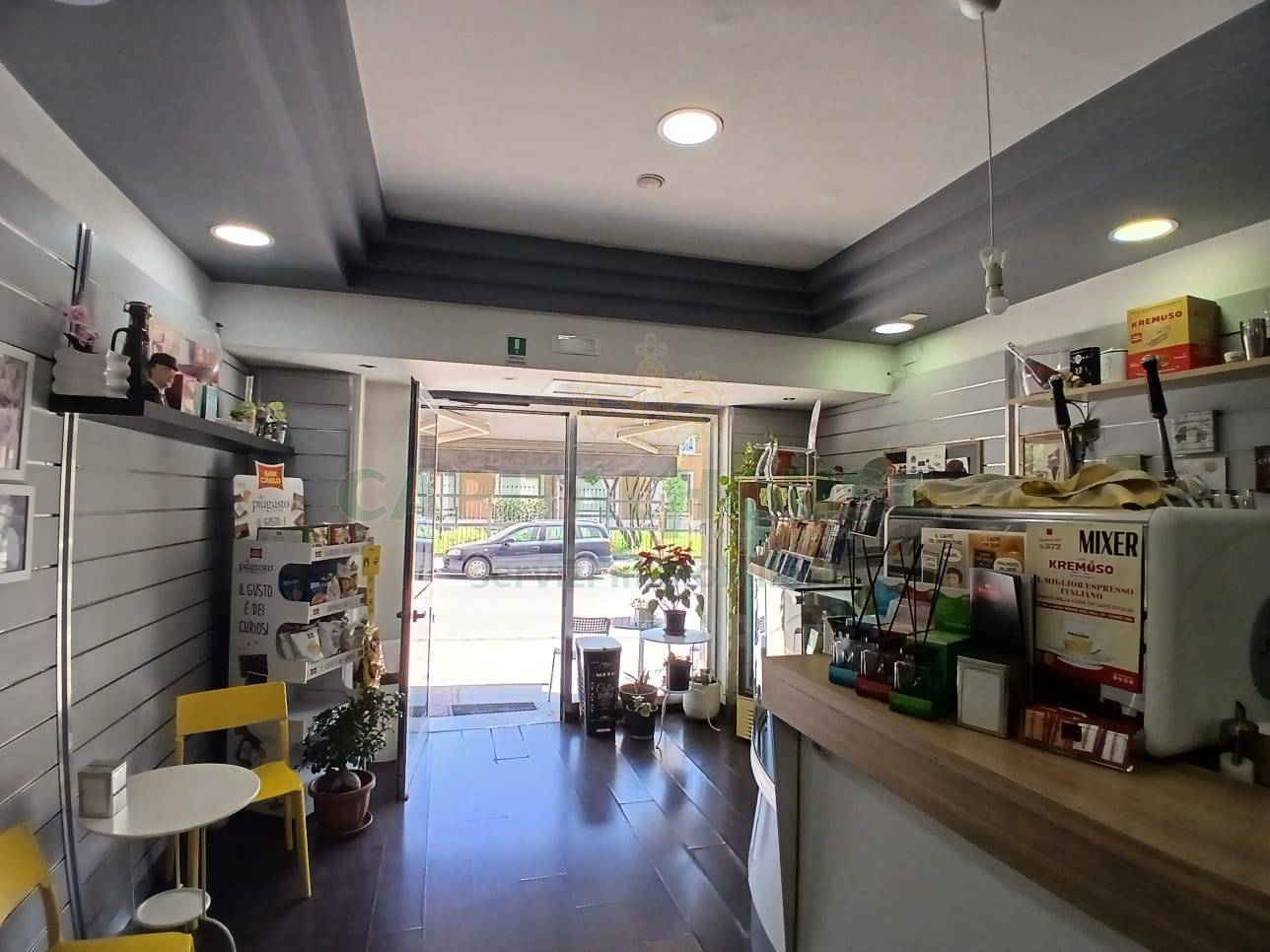 Attivit commerciale in vendita a Avellino, Centro