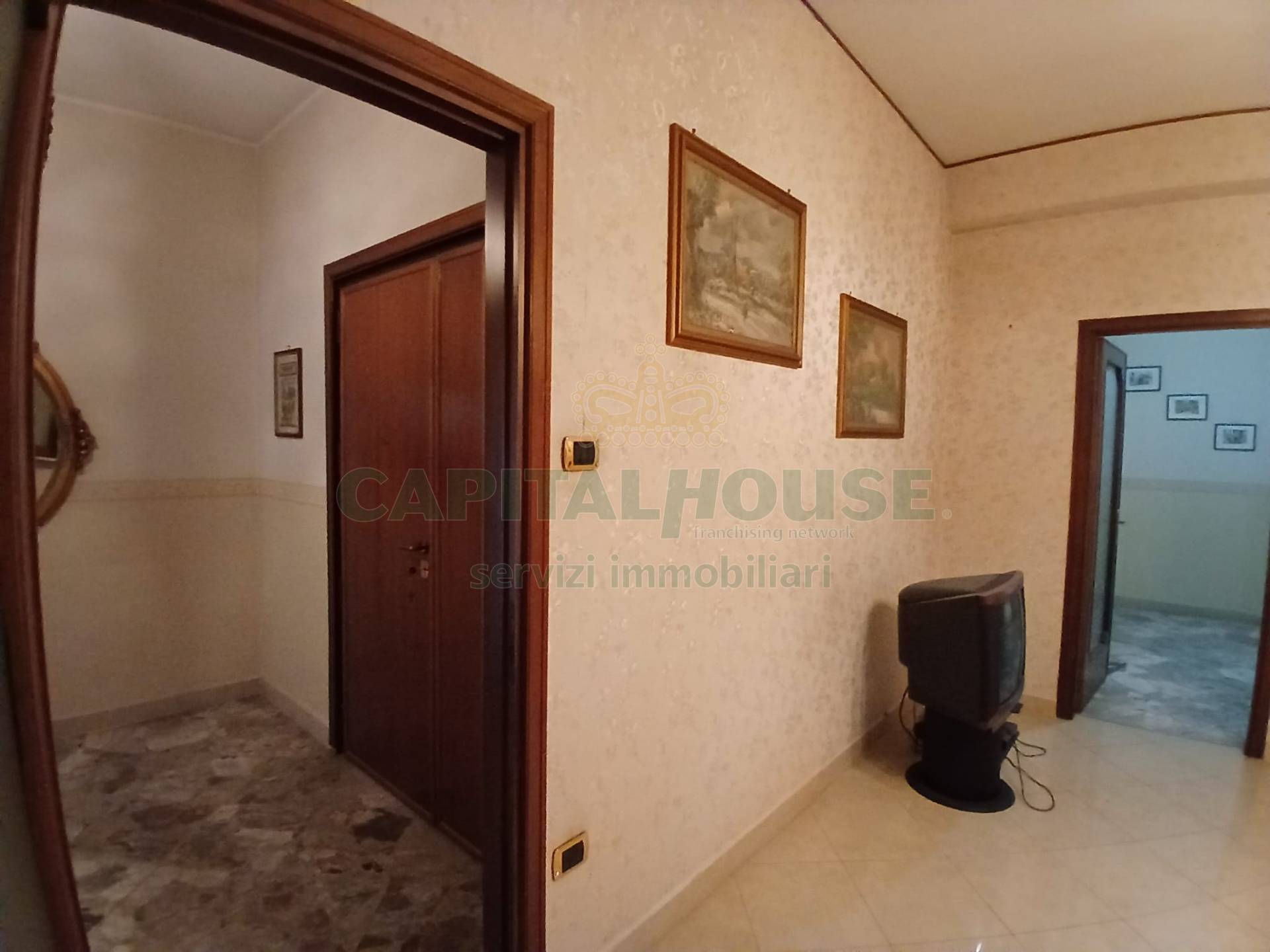 Appartamento in vendita a Avellino, Centro