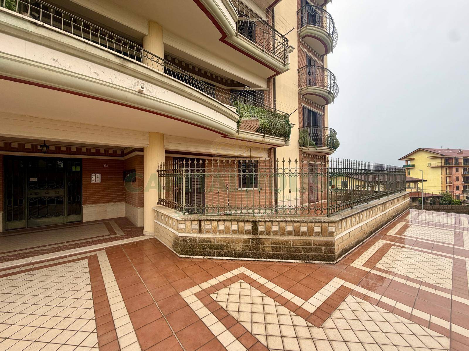 Appartamento in vendita a Avellino, Contrada Archi