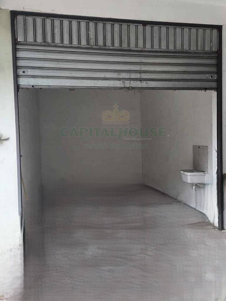Box o garage in affitto a Avellino, Cappuccini