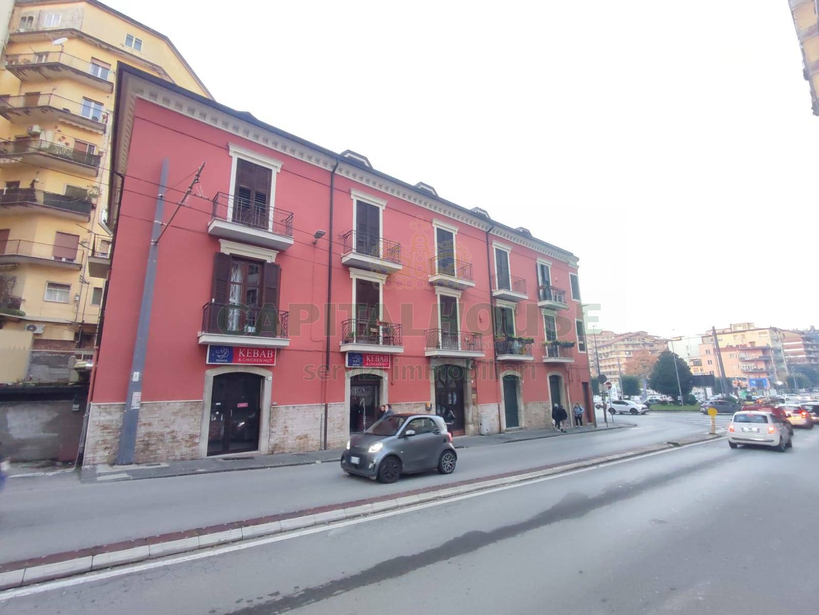 Appartamento in vendita a Avellino, Centro