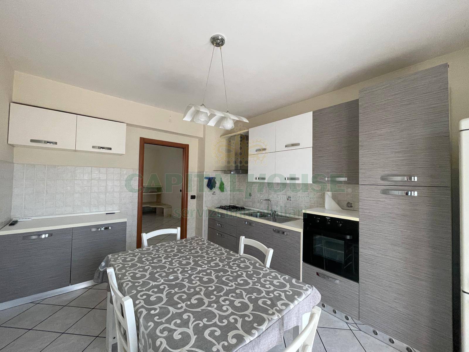 Appartamento in affitto a Avellino, Semicentro