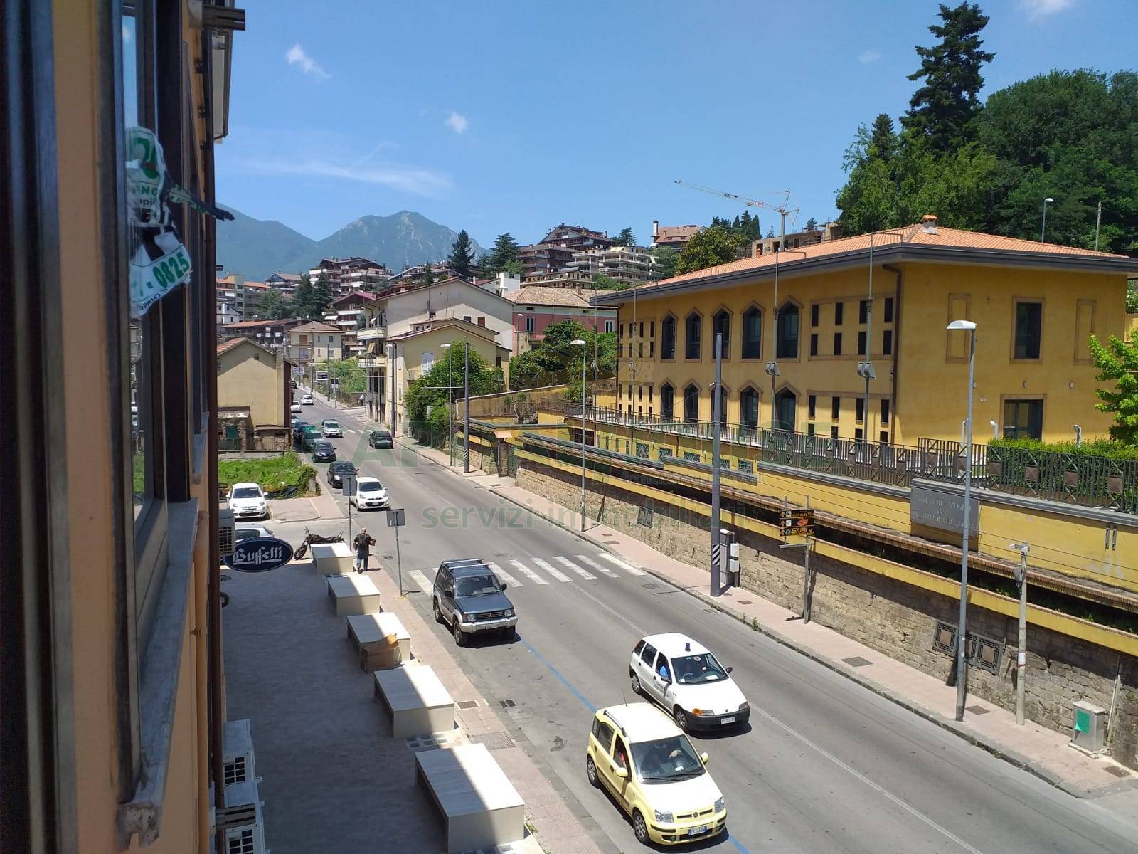 Ufficio in vendita a Avellino, Centro