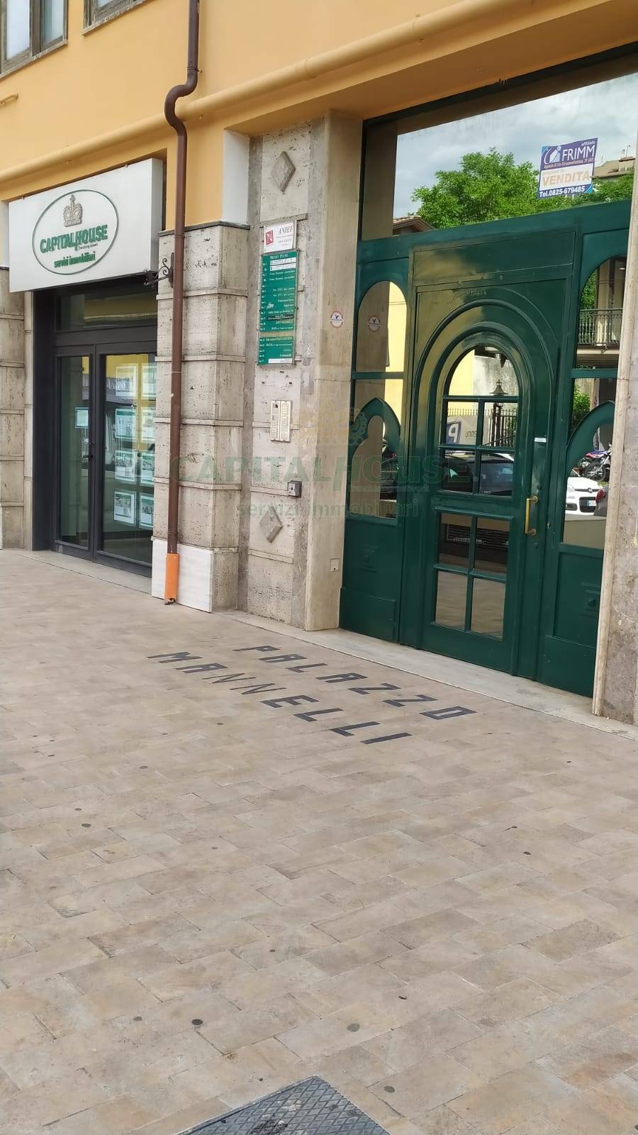 Ufficio in vendita a Avellino, Centro