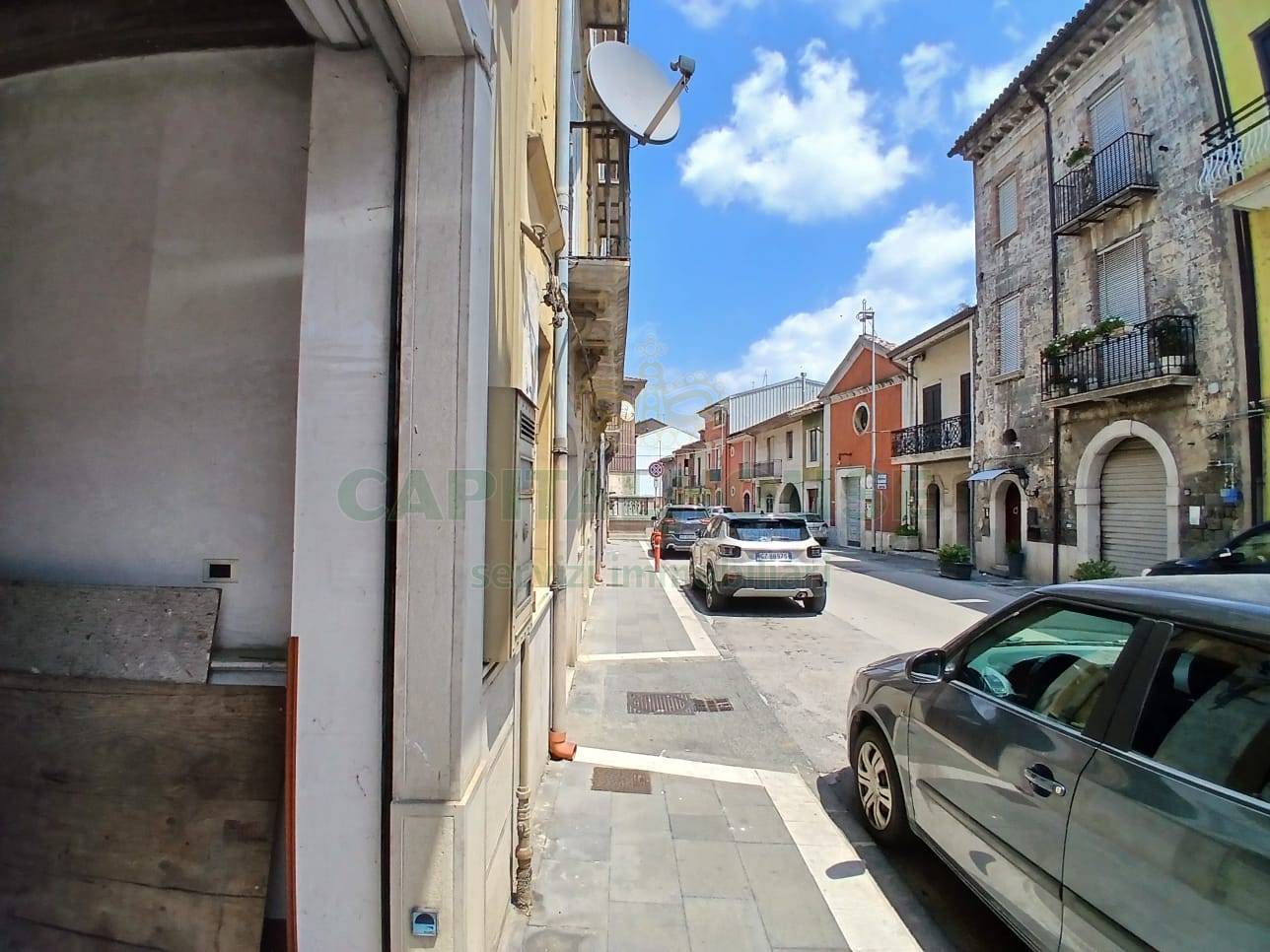 Commerciale in affitto a Avellino, Bellizzi Irpino