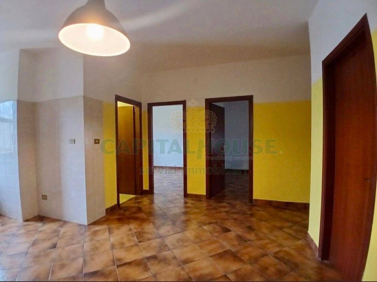 Appartamento in vendita a Avellino, Centro