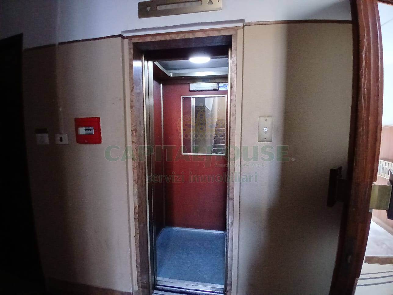 Appartamento in vendita a Avellino, Centro