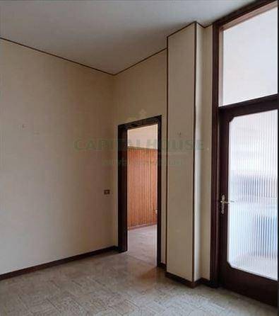 Appartamento in vendita a Avellino, Centro