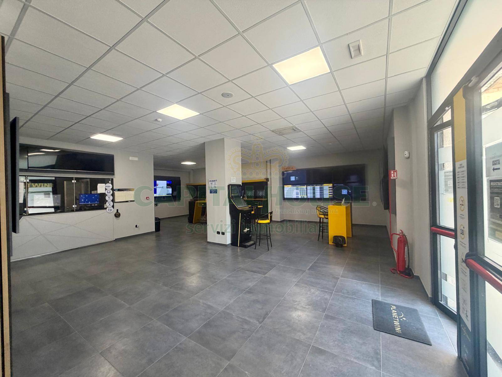 Attivit commerciale in vendita a Avellino, Centro