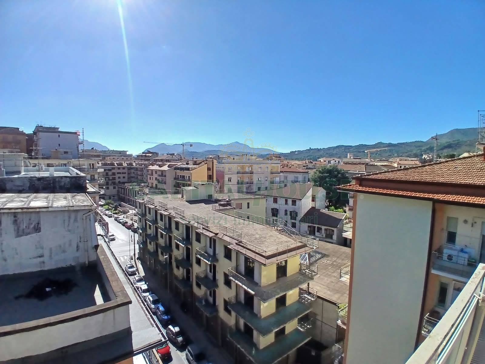 Appartamento in vendita a Avellino, Centro