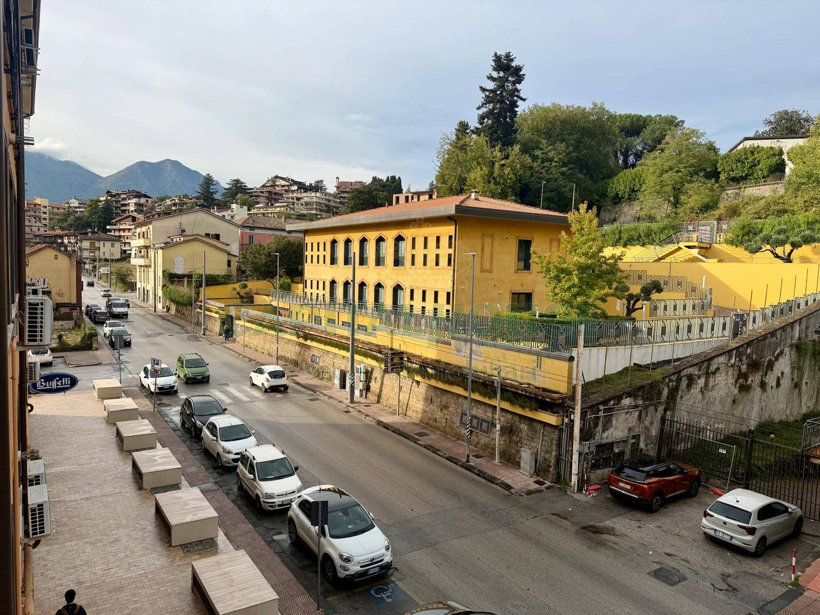 Ufficio in affitto a Avellino, Centro