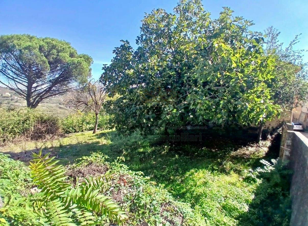 Stabile in vendita a Avellino, Picarelli