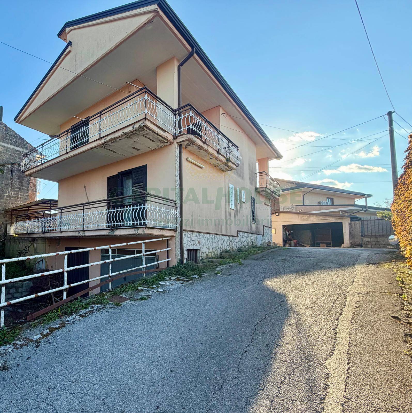 Indipendente in vendita a Avellino, Contrada Sant'Oronzo