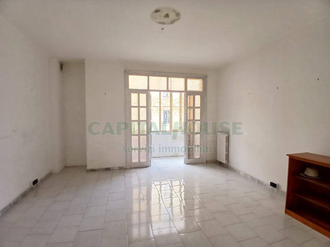 Appartamento in vendita a Avellino, Centro
