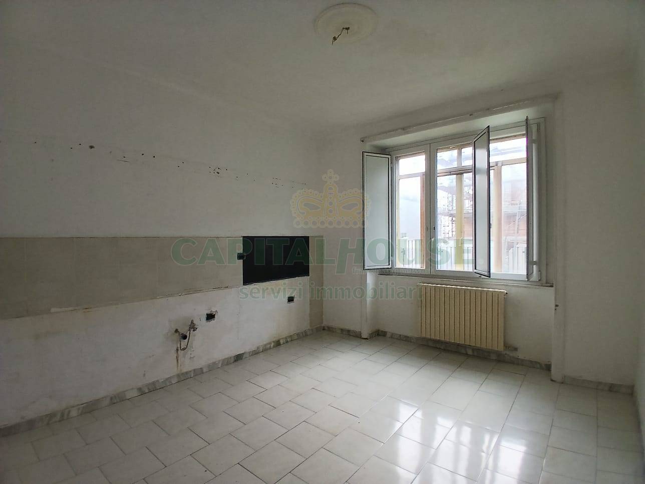 Appartamento in vendita a Avellino, Centro