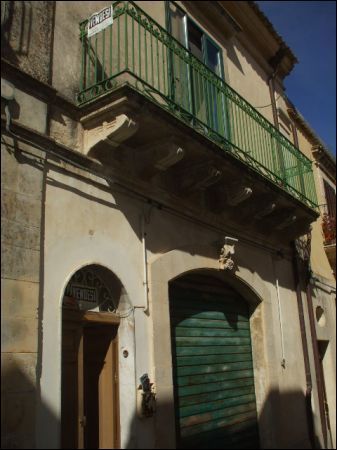 Stabile/Palazzo a Palazzolo Acreide in via bando superiore - 01