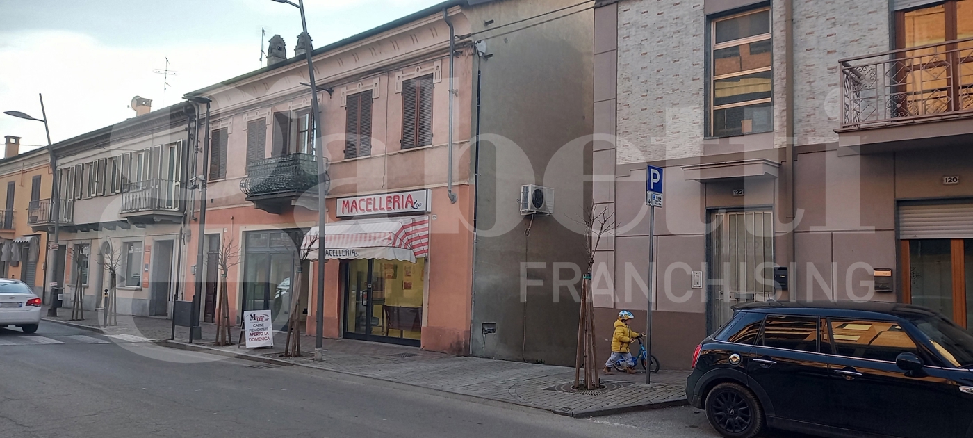 Quadrilocale in vendita a Grinzane Cavour