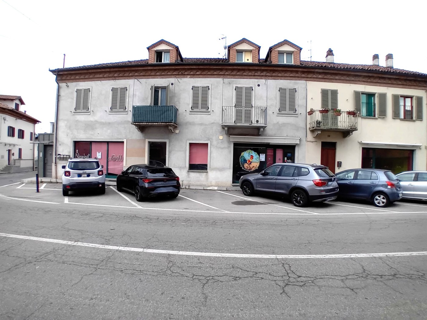Negozio in affitto a Grinzane Cavour