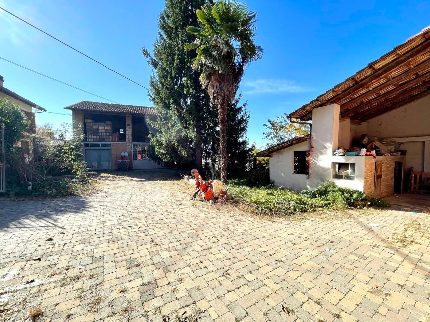 Appartamento con giardino a Guarene