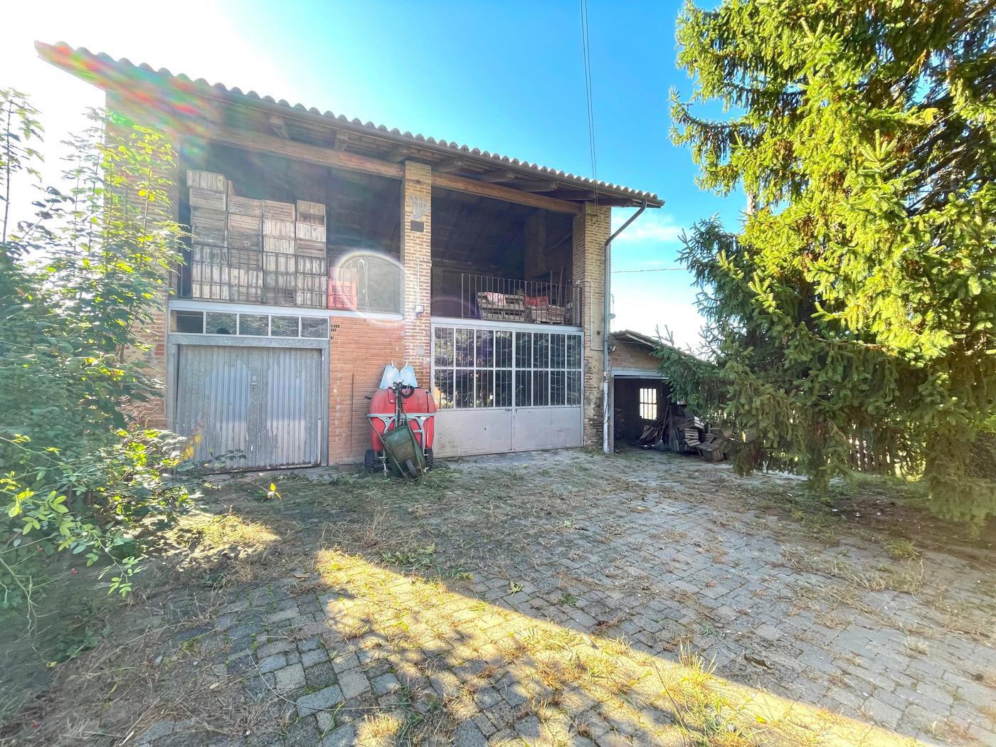 Appartamento con giardino a Alba