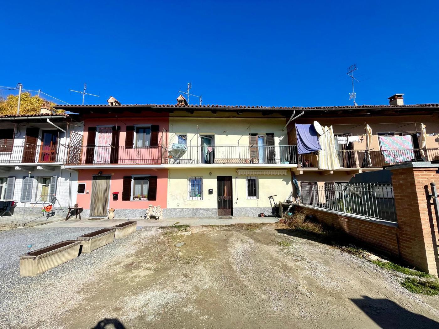 Casa indipendente in vendita a Canale