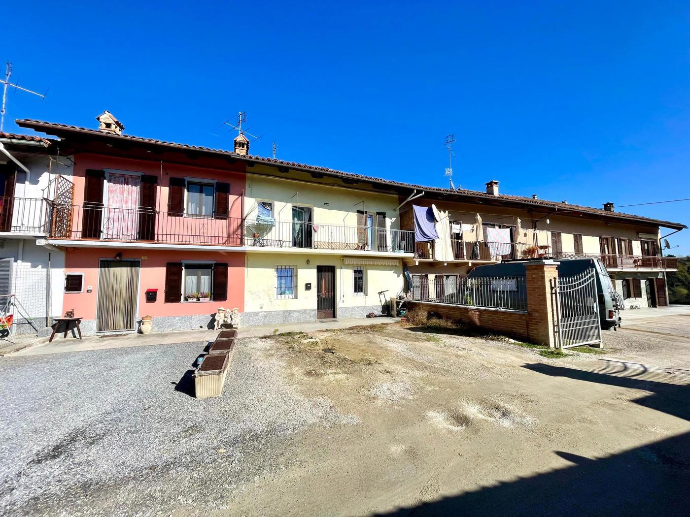 Casa indipendente in vendita a Canale