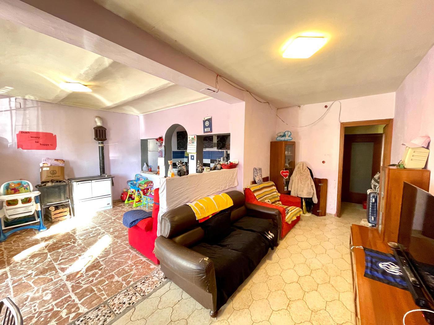 Casa indipendente in vendita a Canale