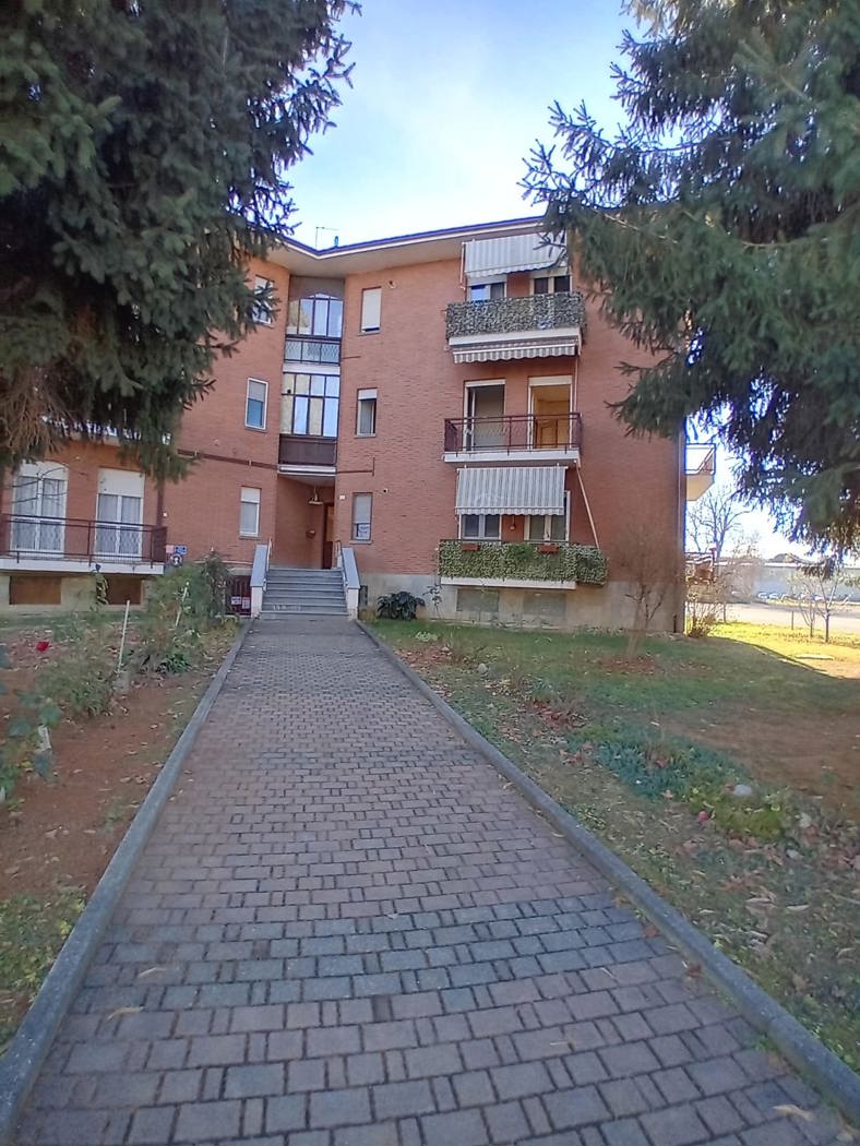 Quadrilocale in vendita a Grinzane Cavour