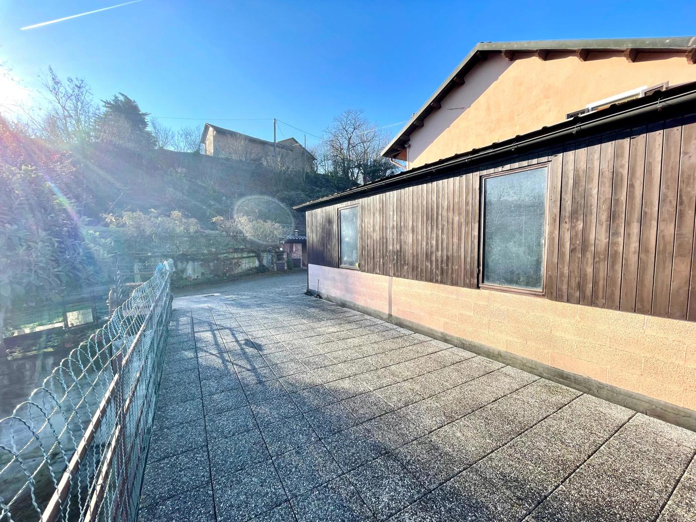 Casa indipendente con giardino a Diano d'Alba