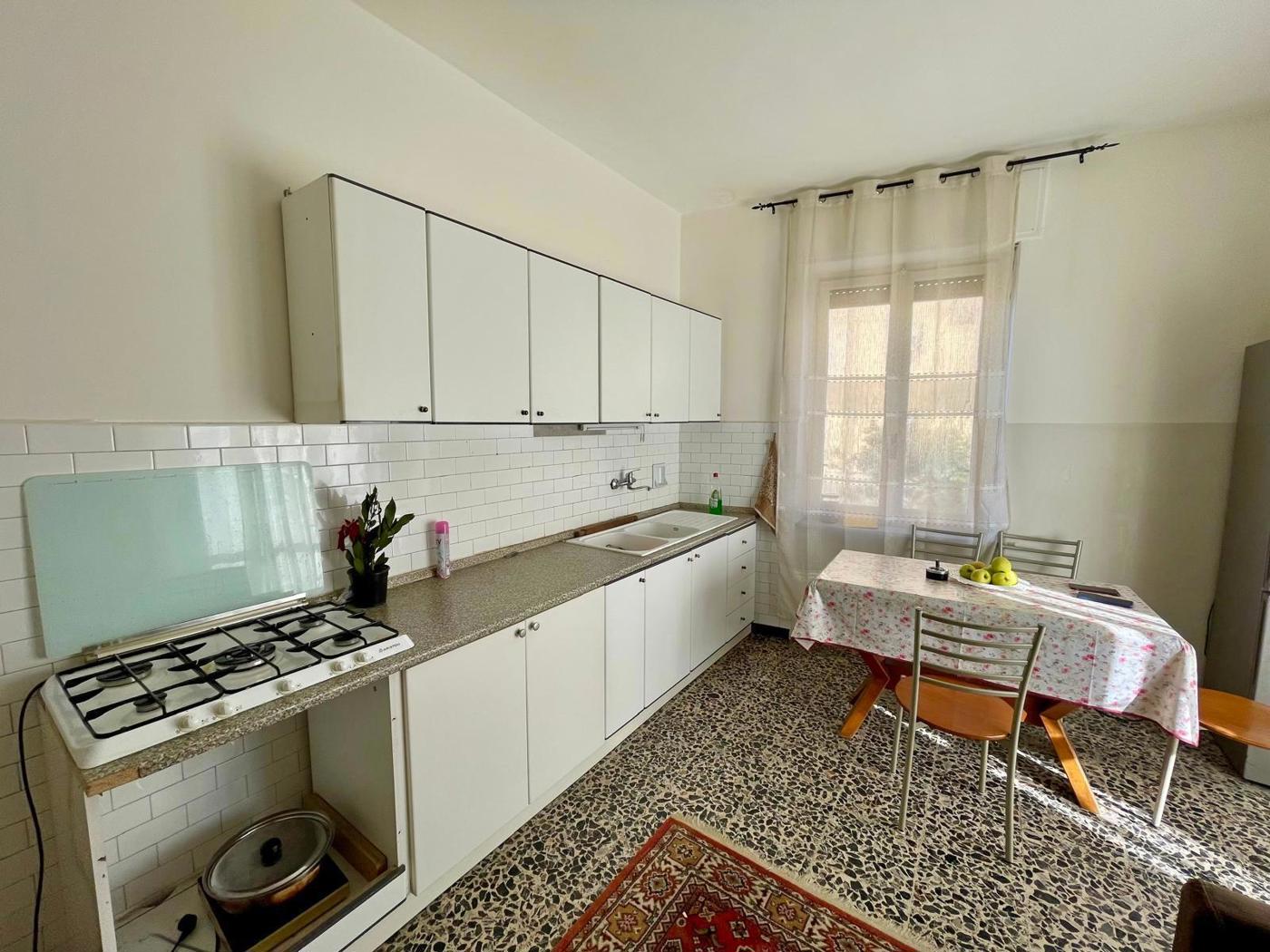 Bilocale con box a Bra