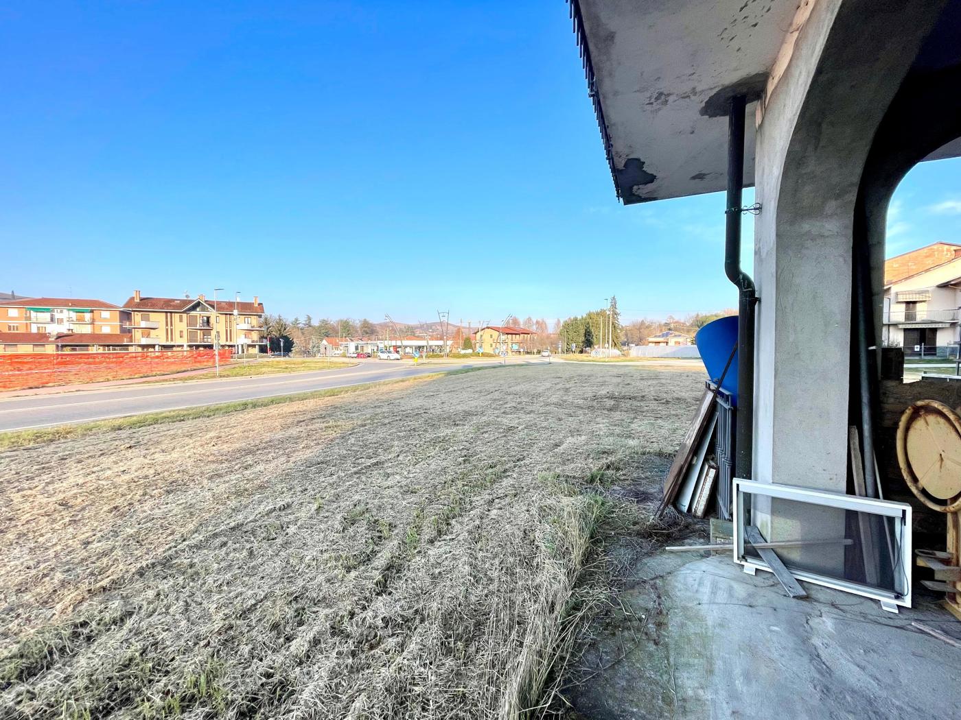 Casa indipendente con giardino a Canale