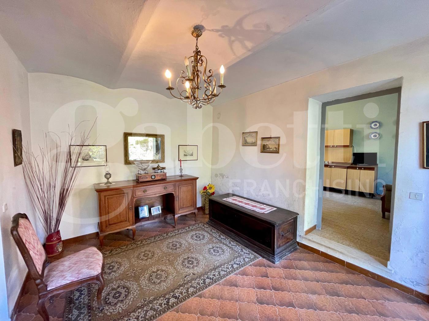 Casa indipendente con giardino a Roddi