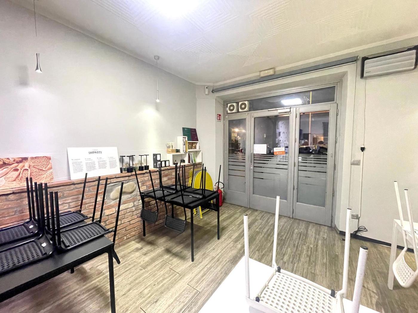 Attivit� commerciale Ristorante e pizzeria in vendita a Alba