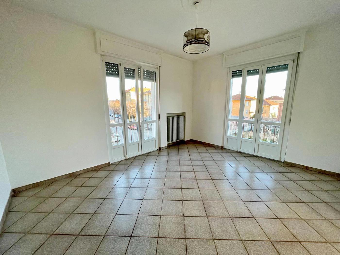 Quadrilocale in affitto a Bra