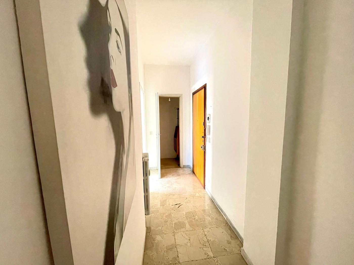 Bilocale arredato in affitto a Alba