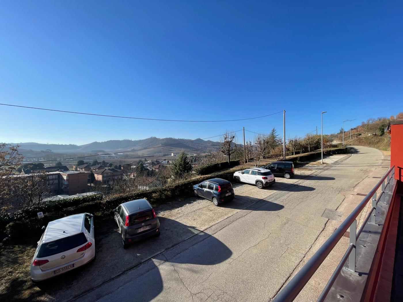 Villa con giardino a Piobesi d'Alba