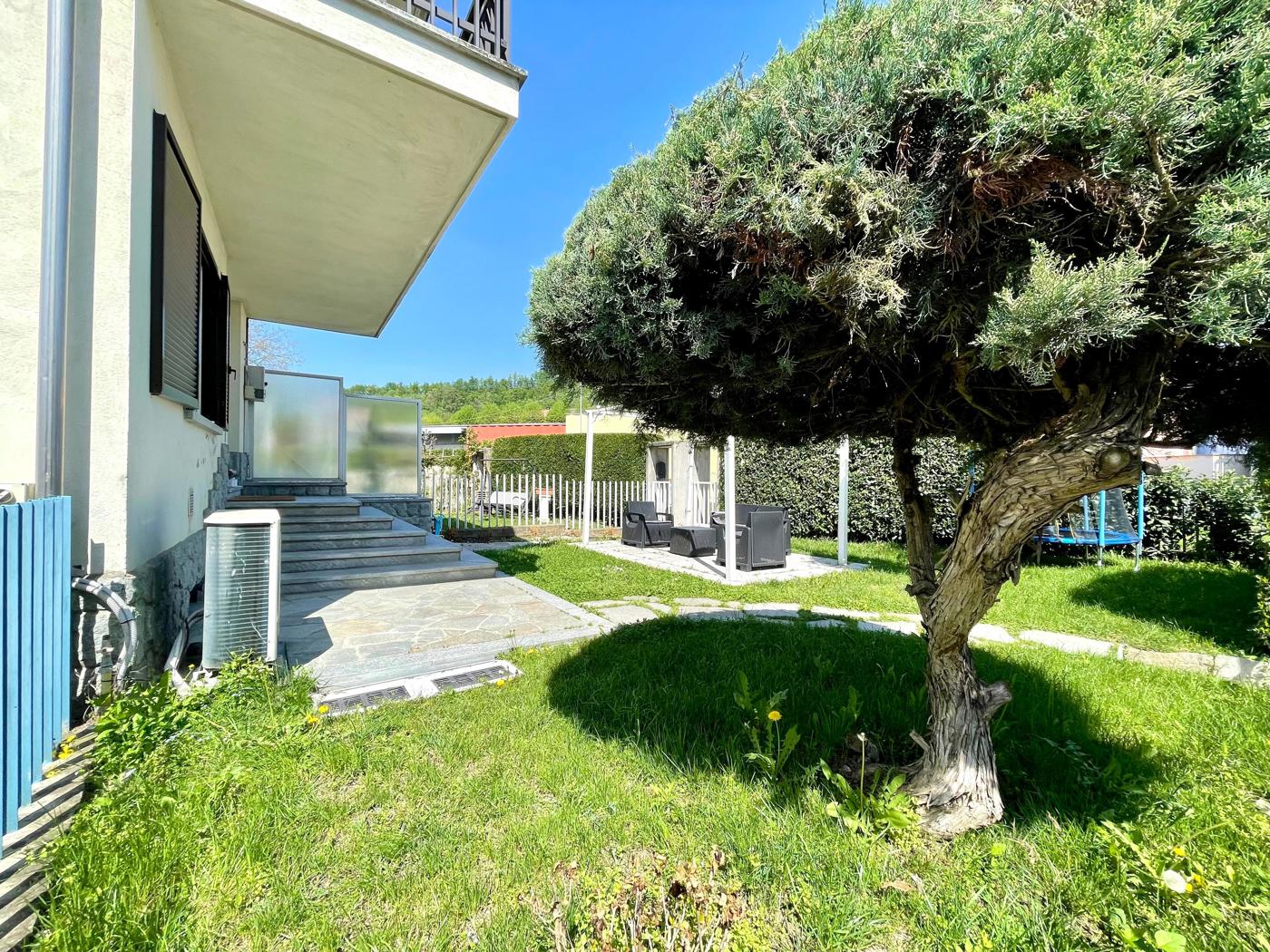 Villa in vendita a Piobesi d'Alba