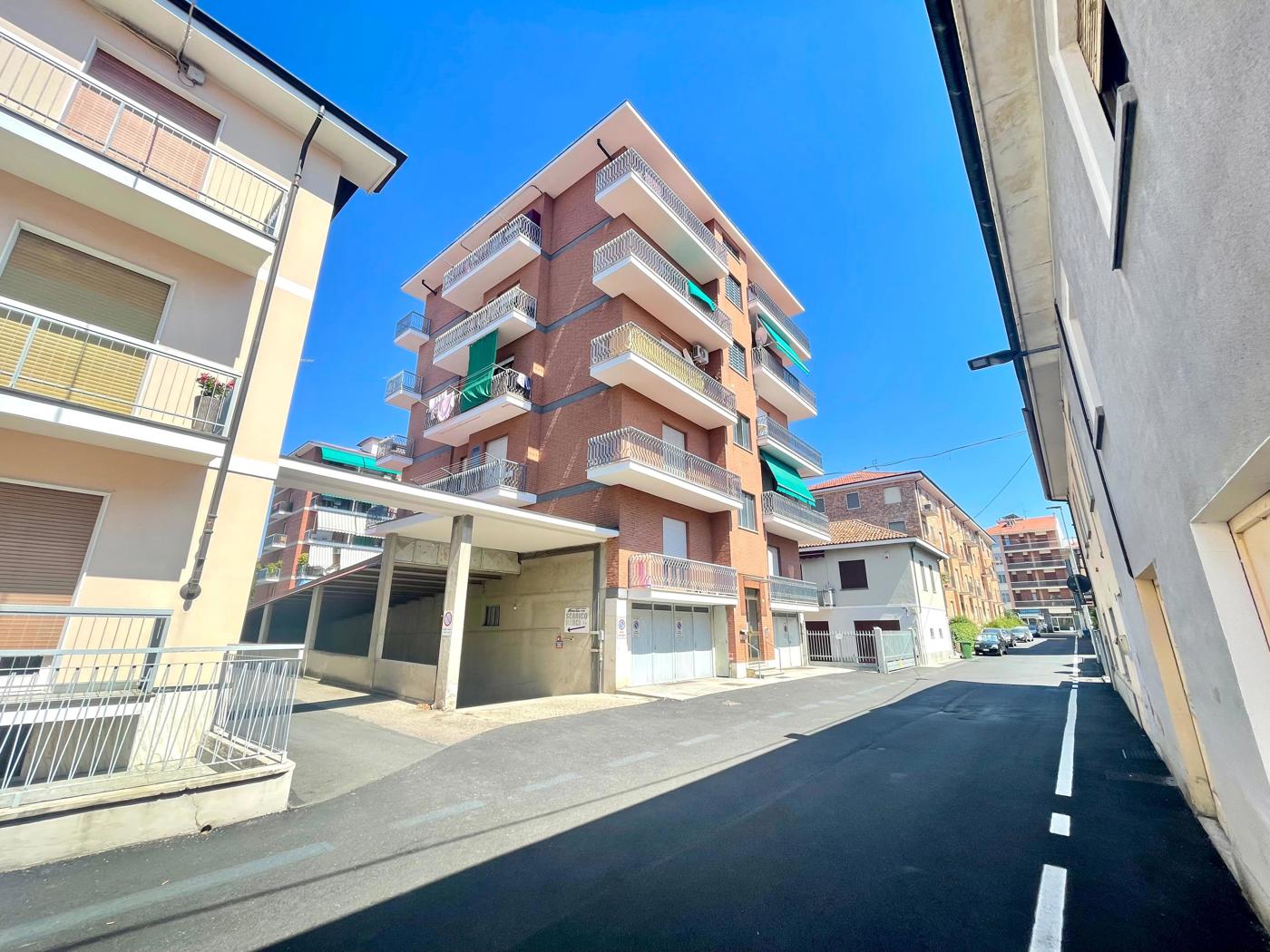 Trilocale in vendita a Alba