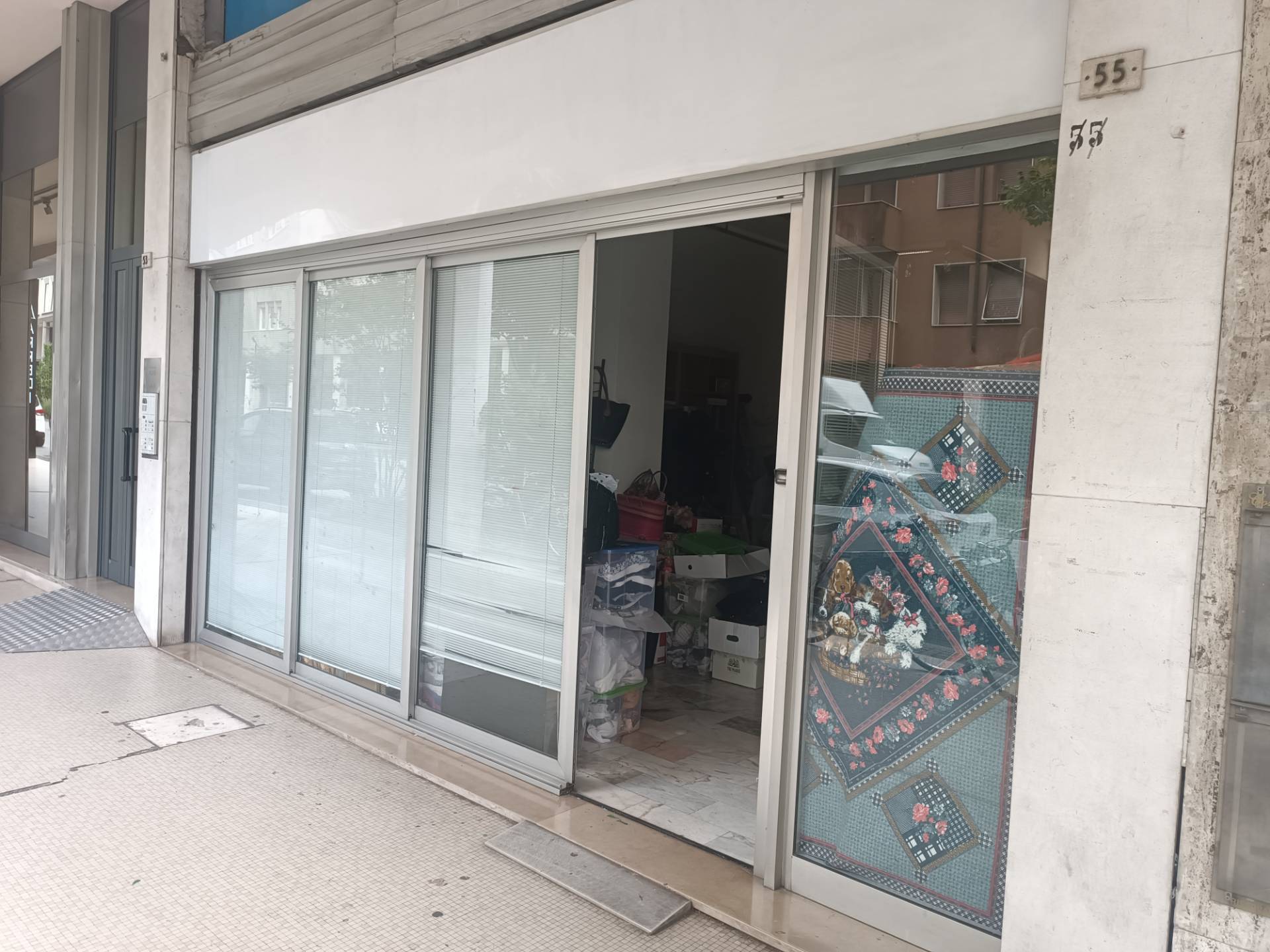 Locale commerciale in vendita a Pordenone