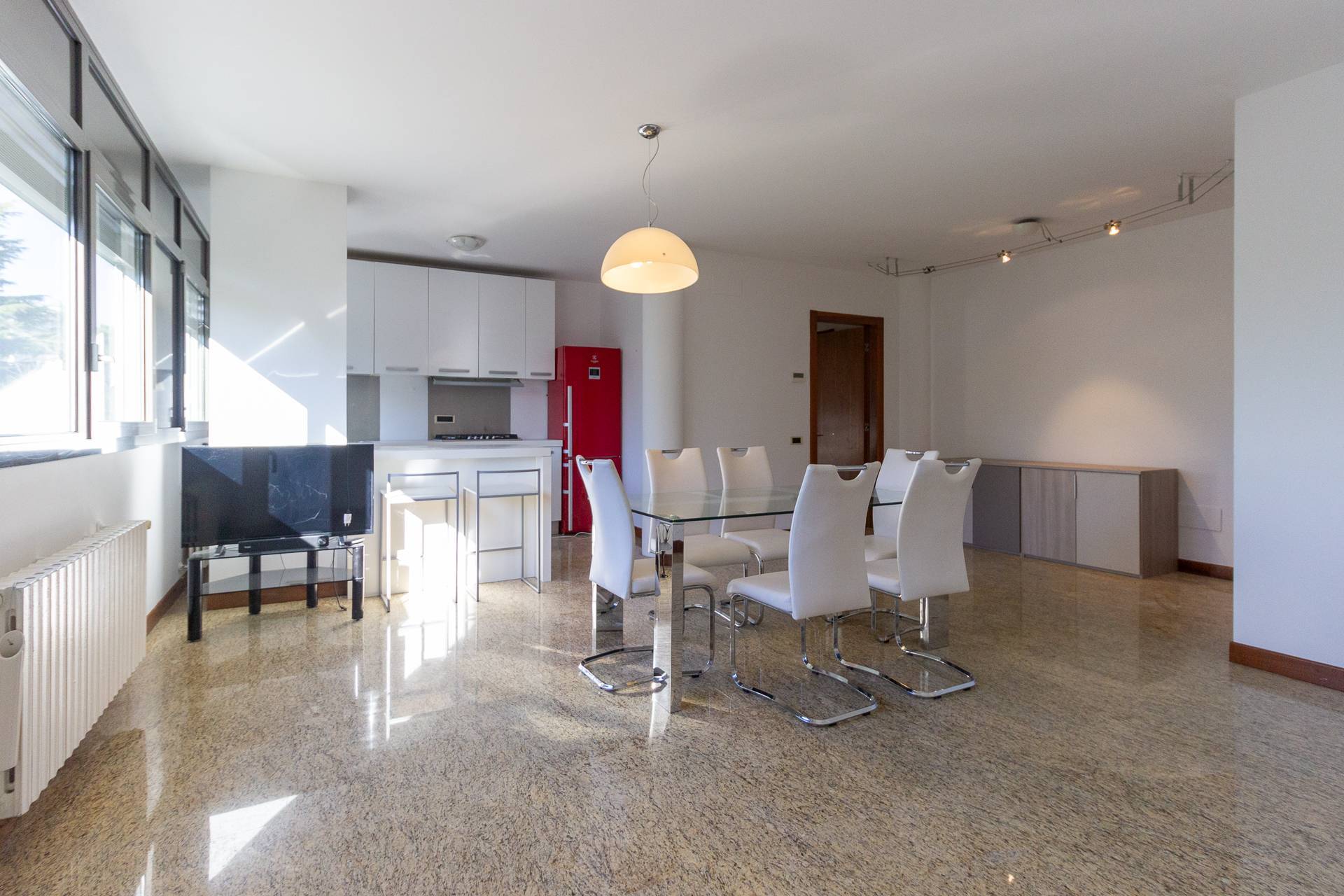 Appartamento in vendita a Pordenone, Centro